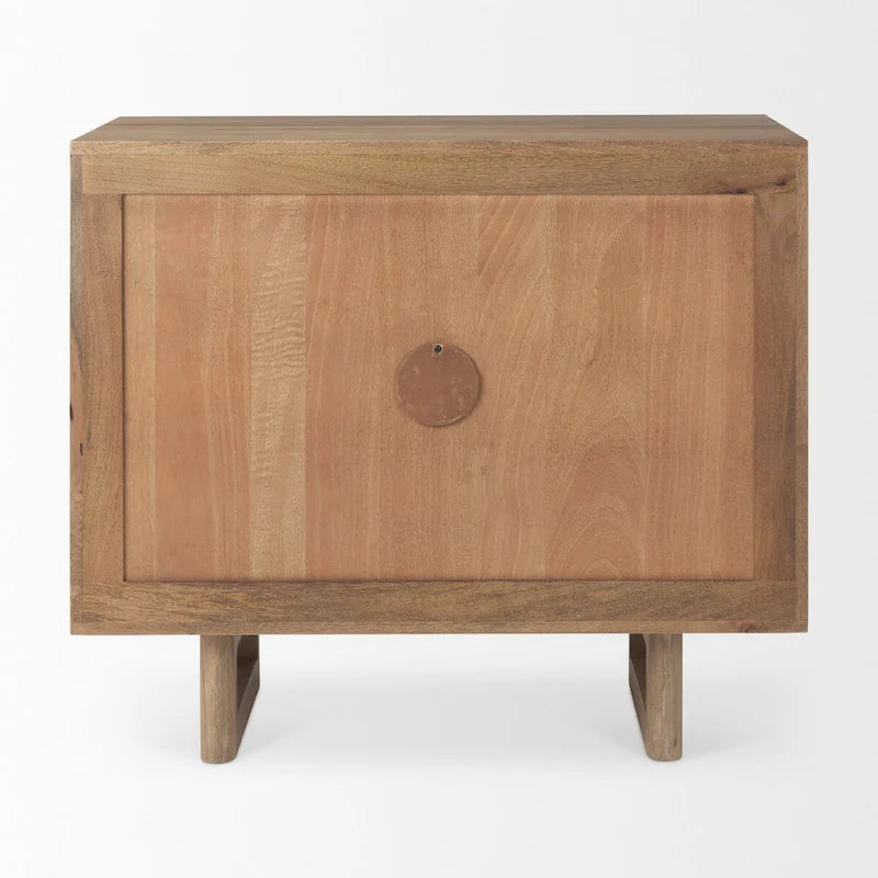 Armoire d'appoint en bois massif brun clair avec portes en rotin