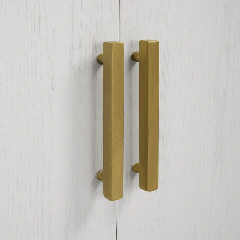 Armoire 2 portes Front Range blanche - 40,25 larg. x 34 haut. x 13 prof.