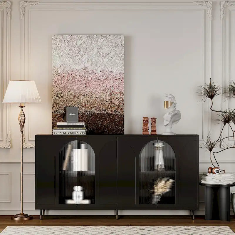 Meuble de rangement en bois avec portes vitrées et étagères